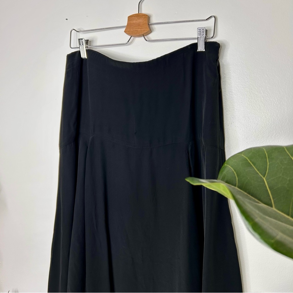 Madewell Circle Midi Skirt in Crêpe de Chine - Picture 4 of 11